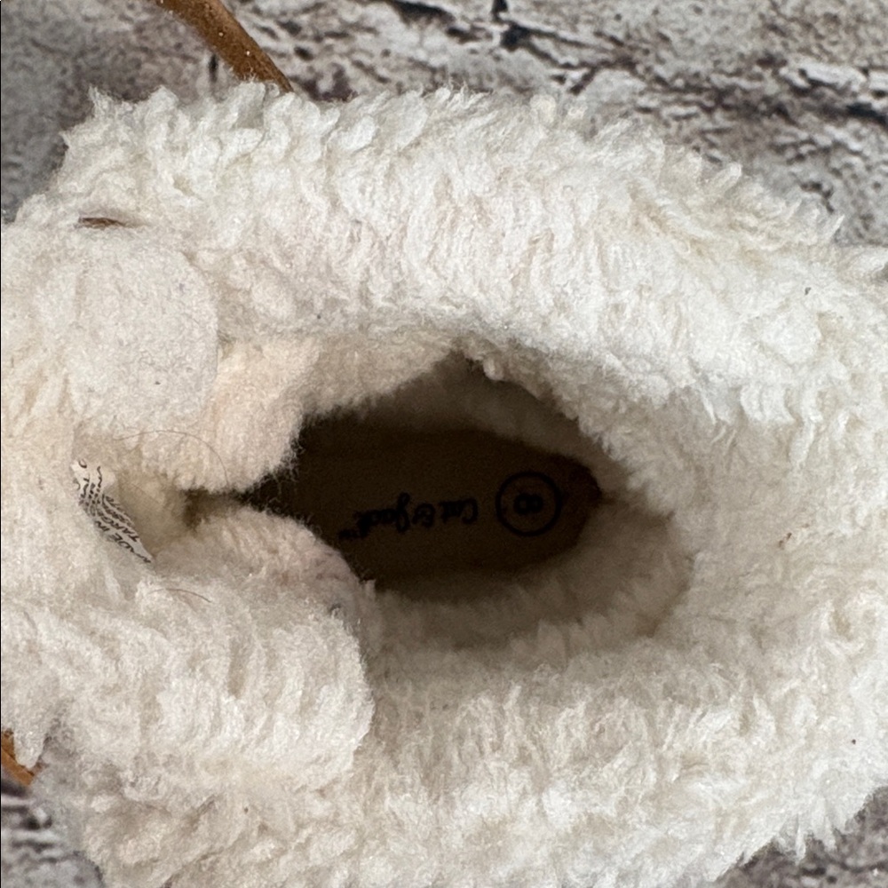 Cat & Jack Tan and Black Thermolite  Snow Boots - Picture 8 of 10